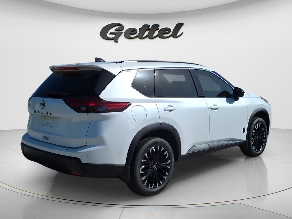 New 2026 Everest White Pearl TriCoat Nissan Dark Armor™ image 9