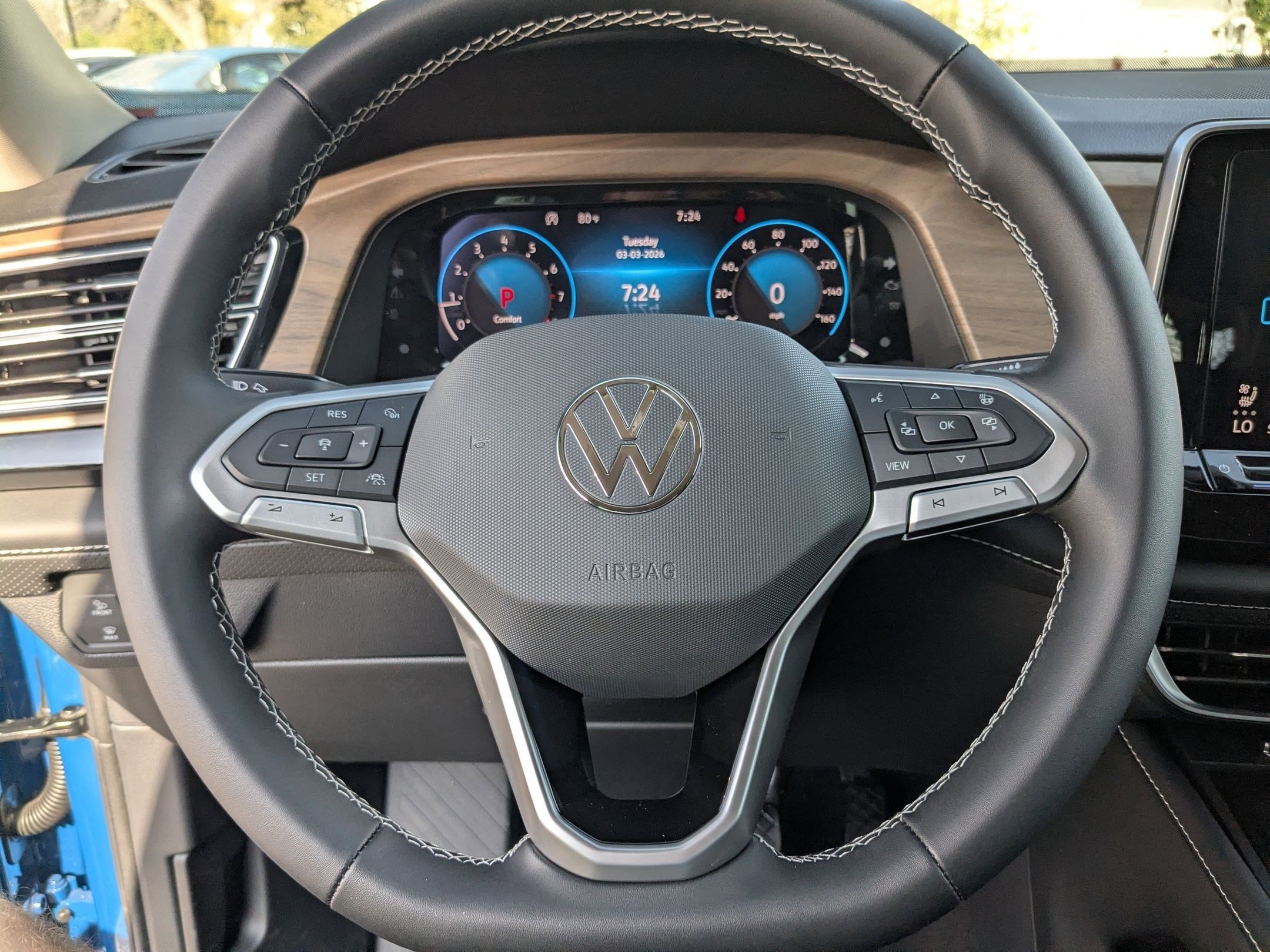 New 2026 Deep Black Pearl Volkswagen 2.0T SE w/Technology image 9