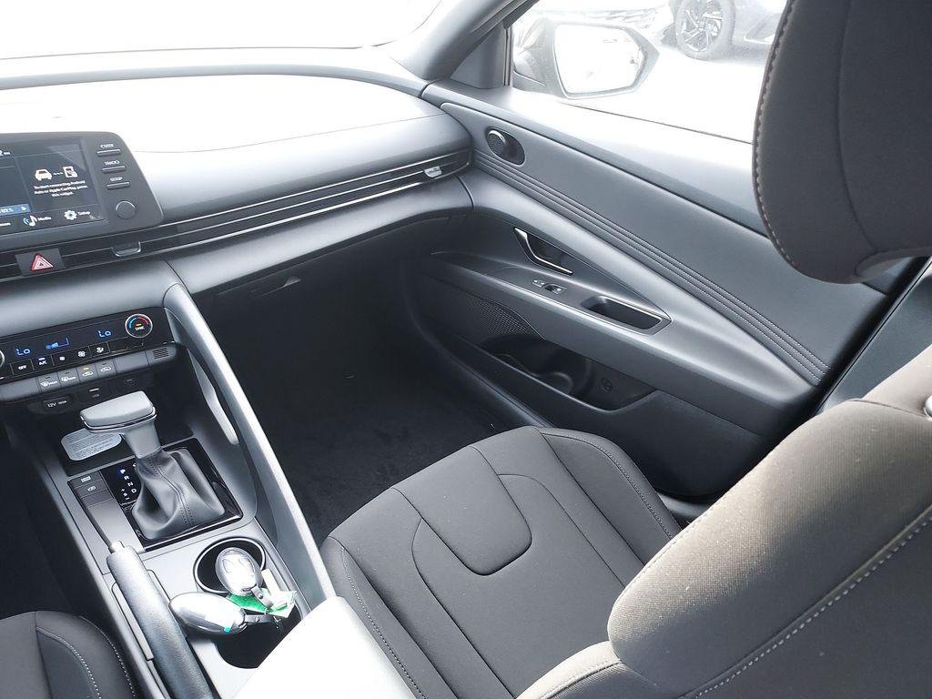New 2026 Gray Hyundai SEL Sport image 11
