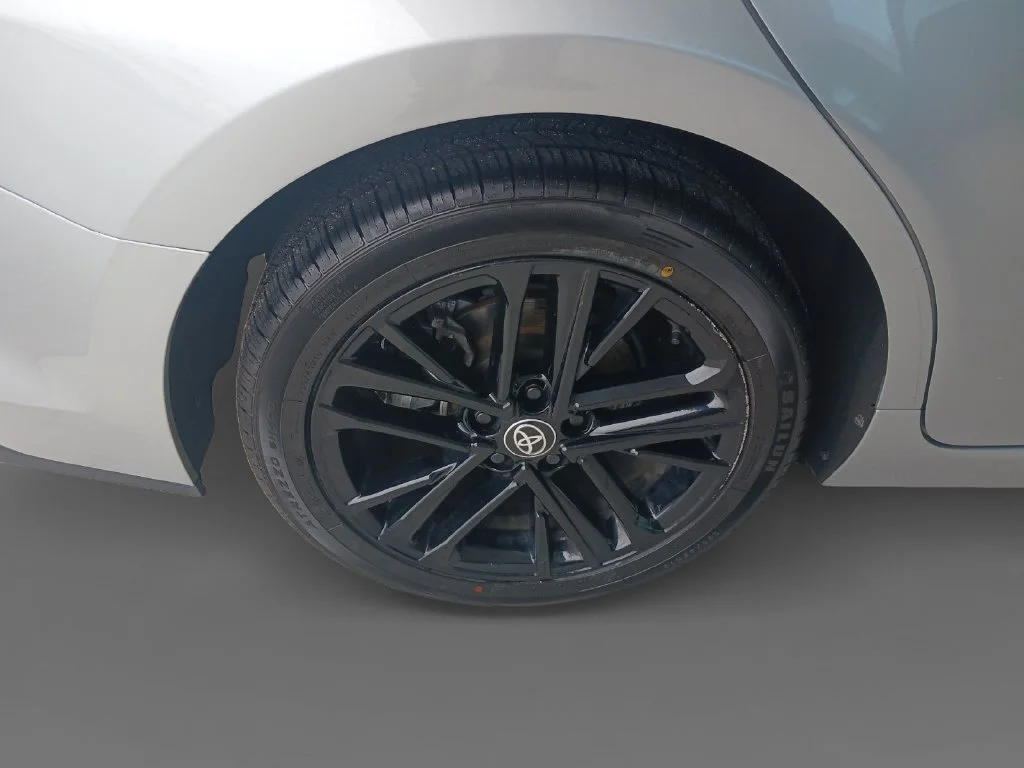 Used 2025 Silver Toyota LE image 10