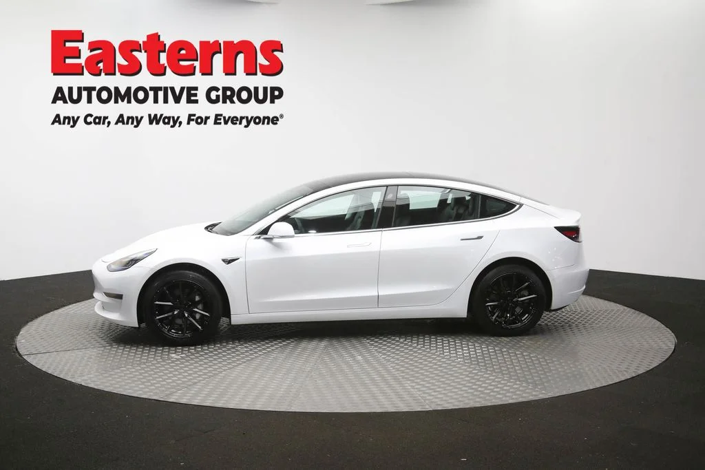 Used 2019 White Tesla Standard Range Plus image 55