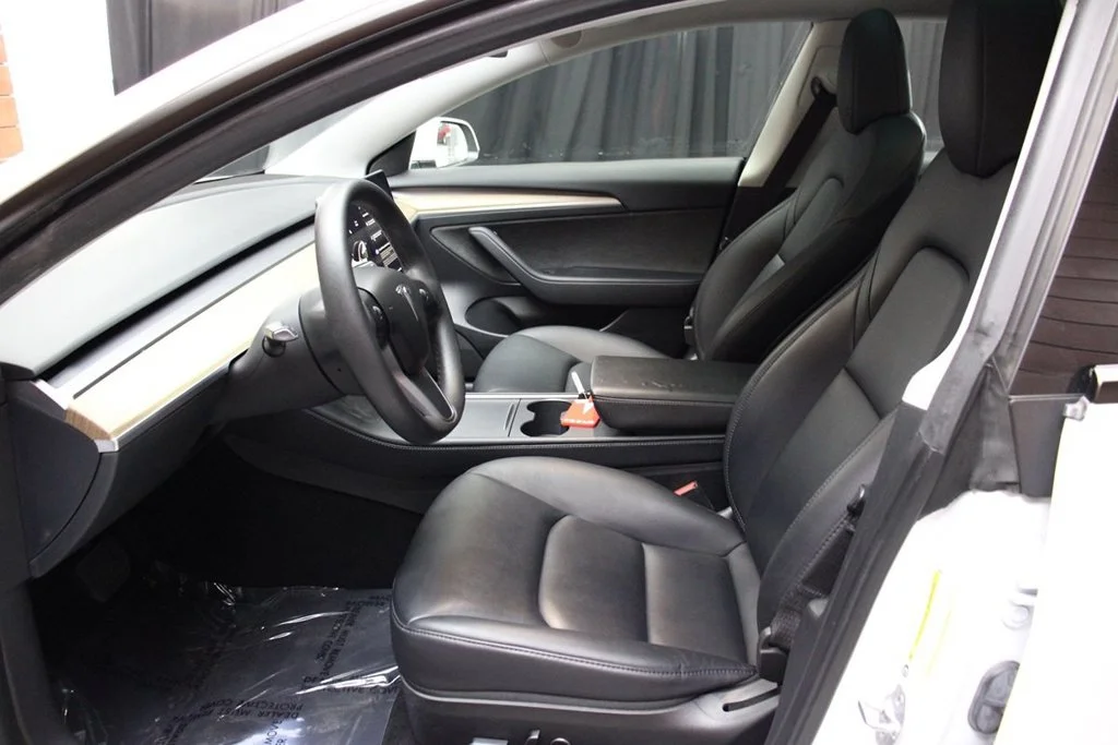 Used 2023 Pearl White Multi-Coat Tesla Base image 22