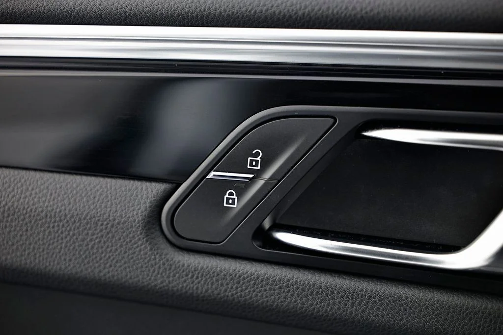 Used 2025 Silver Porsche Certified image 19