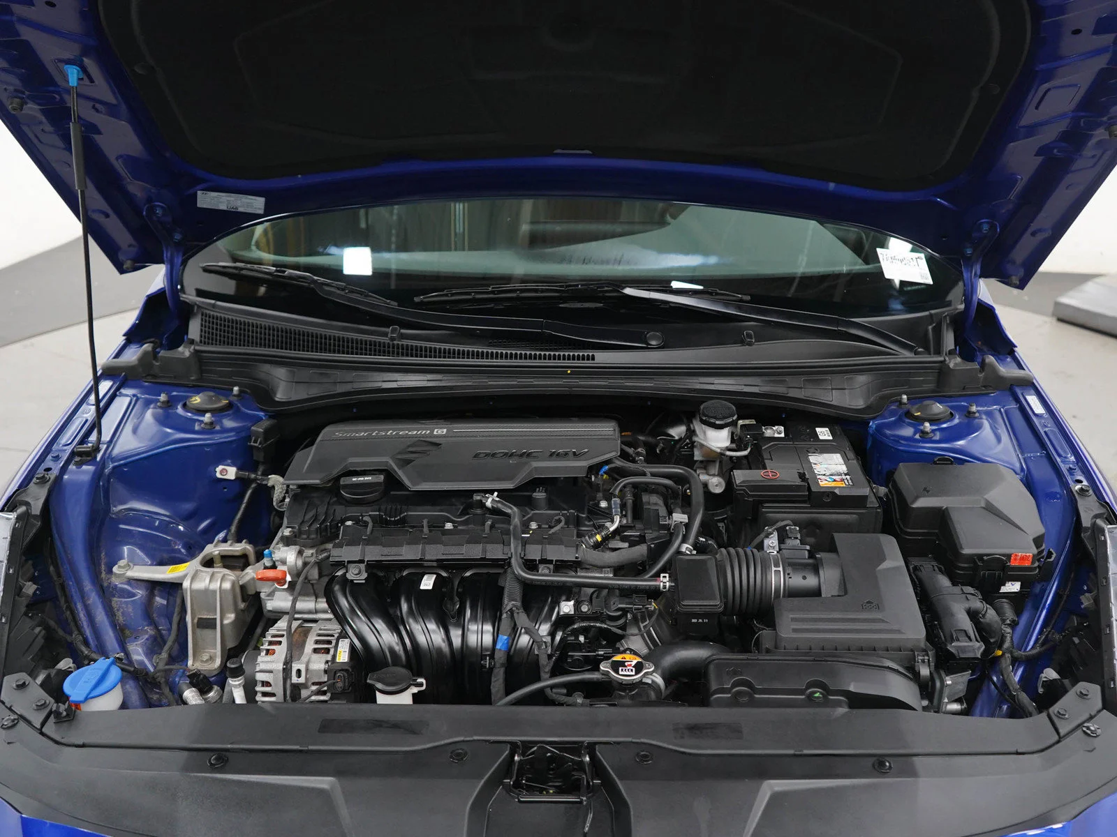 Used 2023 Intense Blue Hyundai SEL image 27