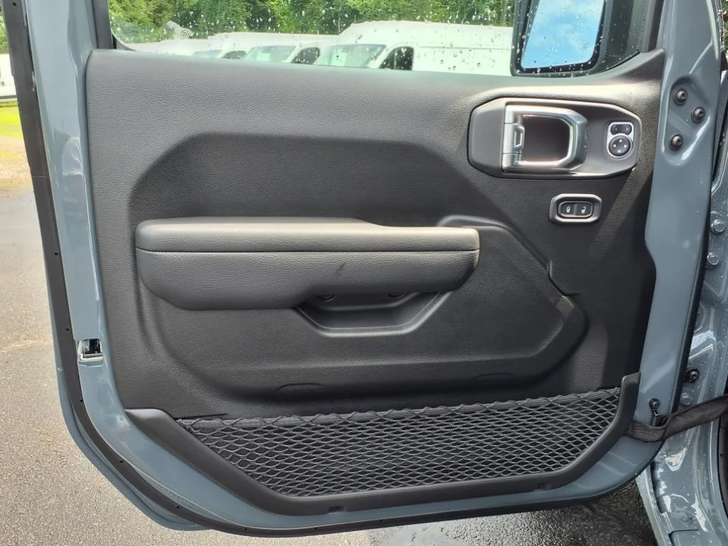2025 Jeep Wrangler 4-Door Sport S - Photo 14