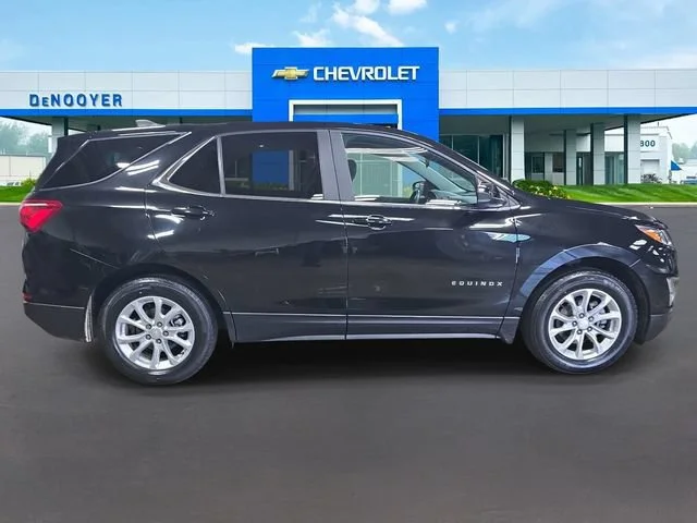 Used 2021 MOSAIC BLACK METALLIC Chevrolet LT image 6