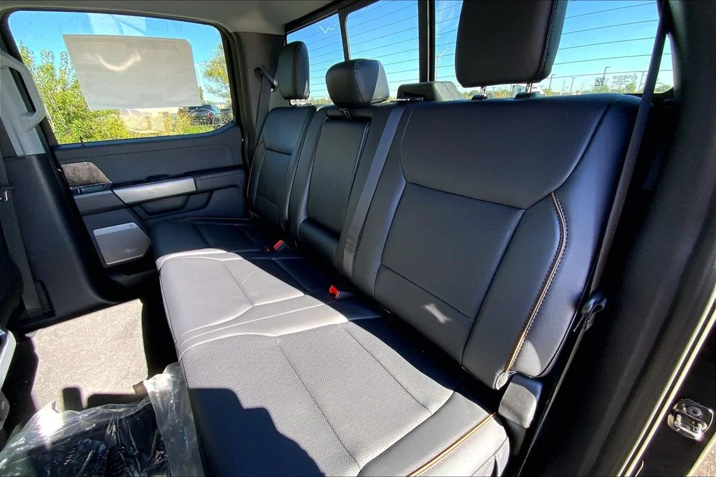 New 2027 Black Ford Lariat image 10