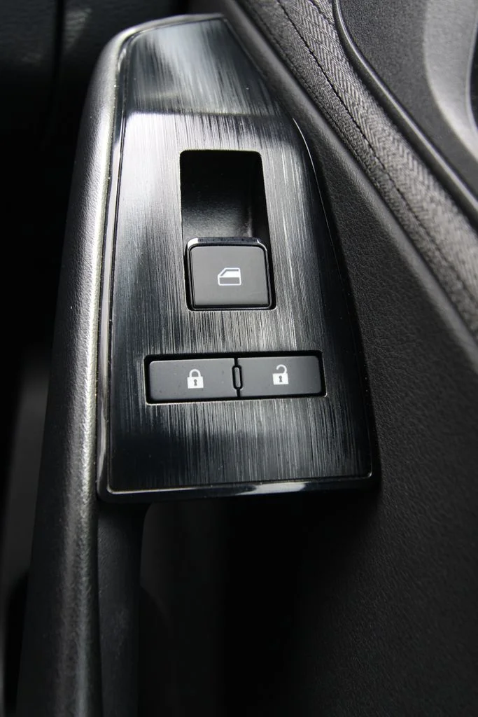 Used 2023 Black Nissan S image 24
