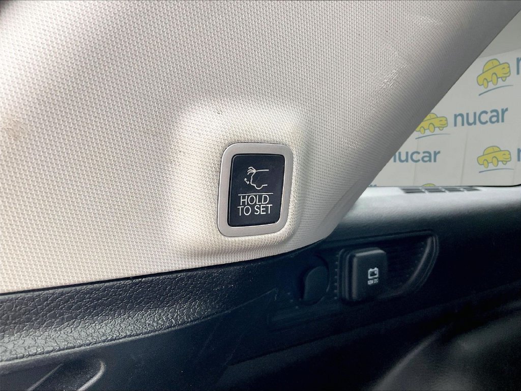 Used 2023 Metallic Jeep Laredo image 35