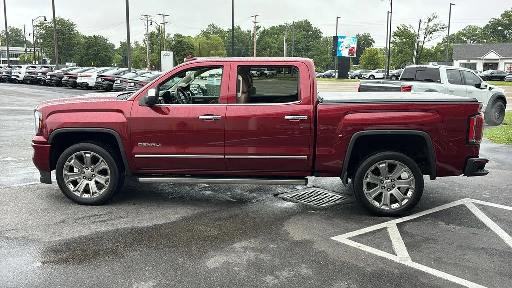 Used 2017 Red GMC Denali image 3