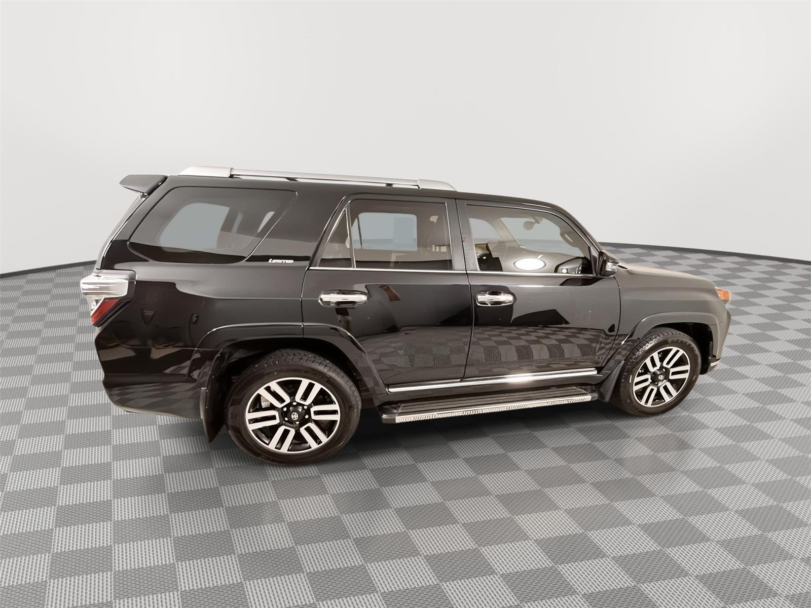 Used 2018 Midnight Black Metallic Toyota Limited image 8