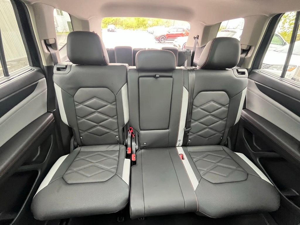 New 2026 Black Volkswagen 2.0T Peak Edition image 25