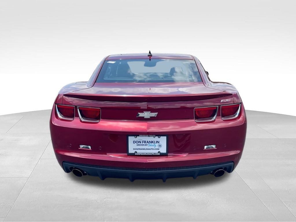 Used 2011 Red Chevrolet SS image 7