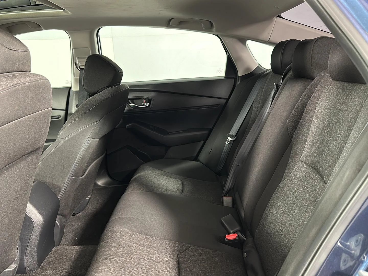 Used 2023 Canyon River Blue Metallic Honda EX image 18