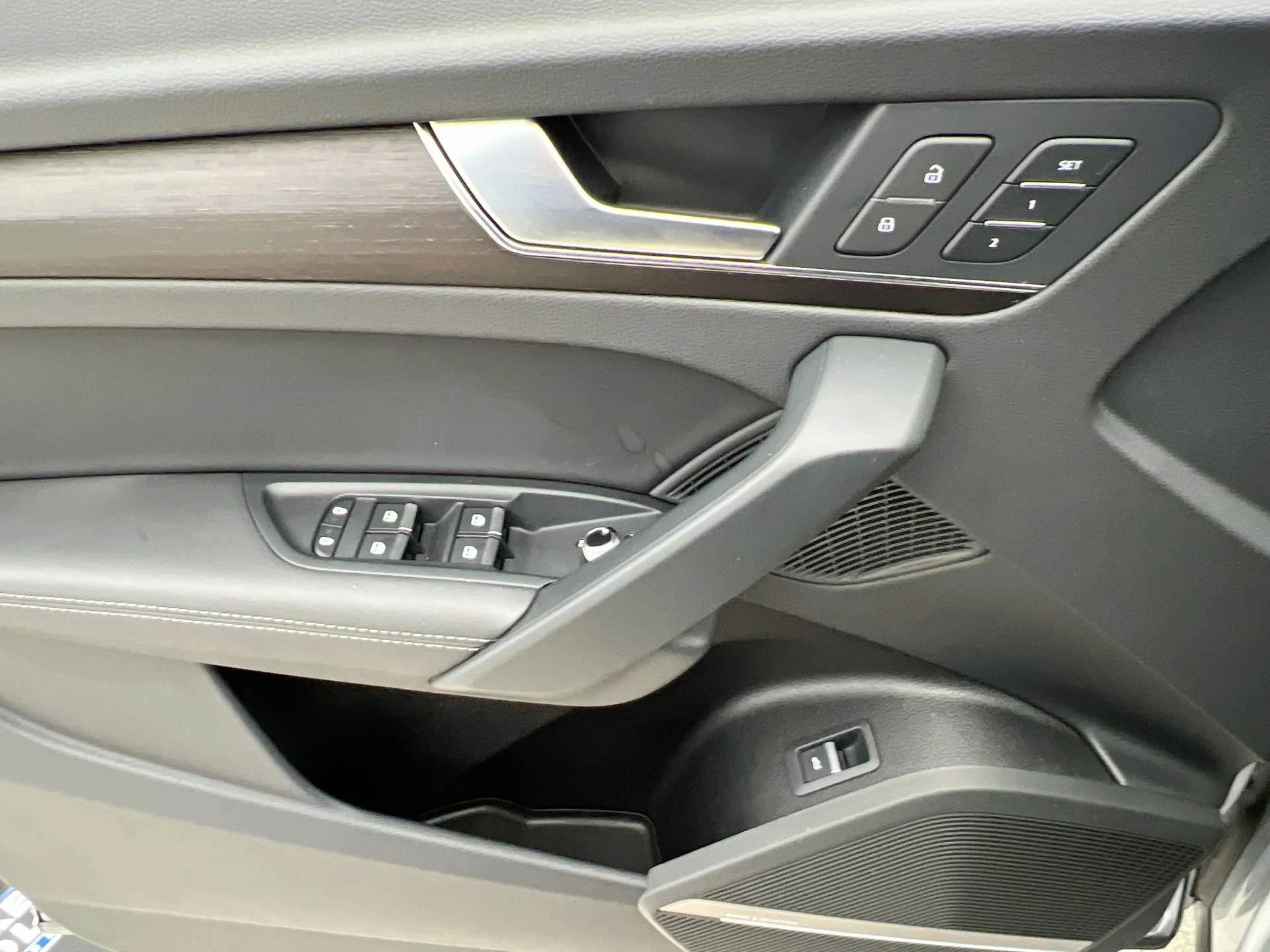 Used 2024 Silver Audi 45 S line Premium image 21