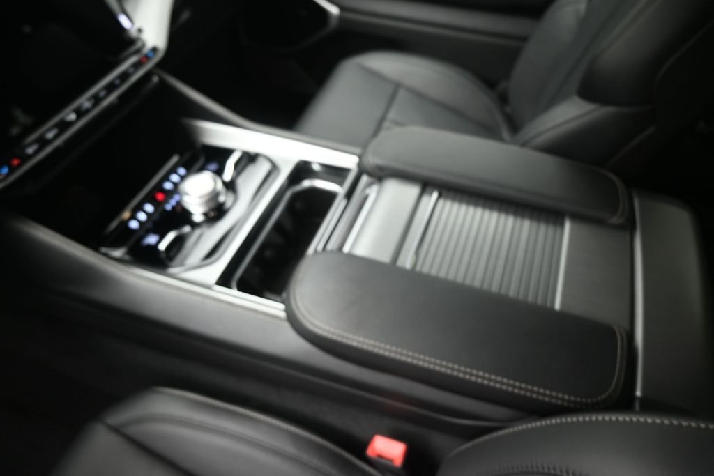 New 2026 Bright White Clearcoat Jeep Limited Reserve image 9