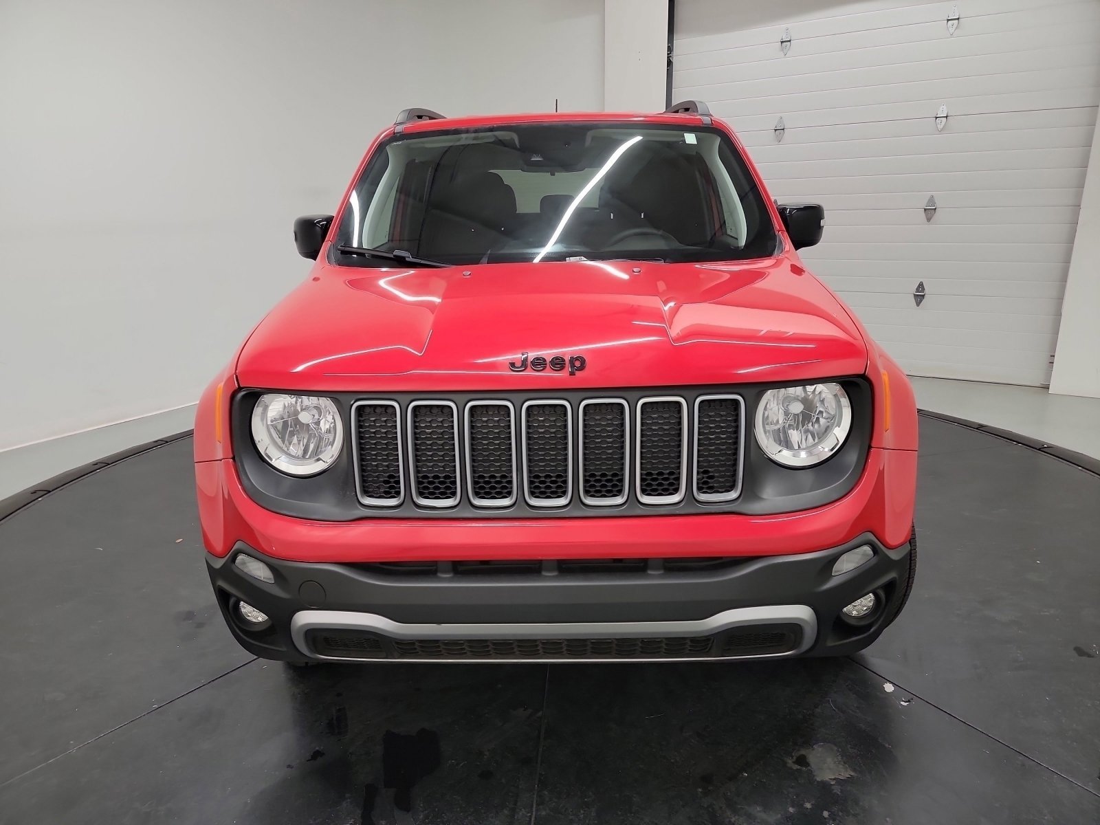Used 2023 Colorado Red Clearcoat Jeep Upland image 2