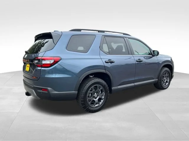 New 2026 Blue Pearl Honda TrailSport image 8