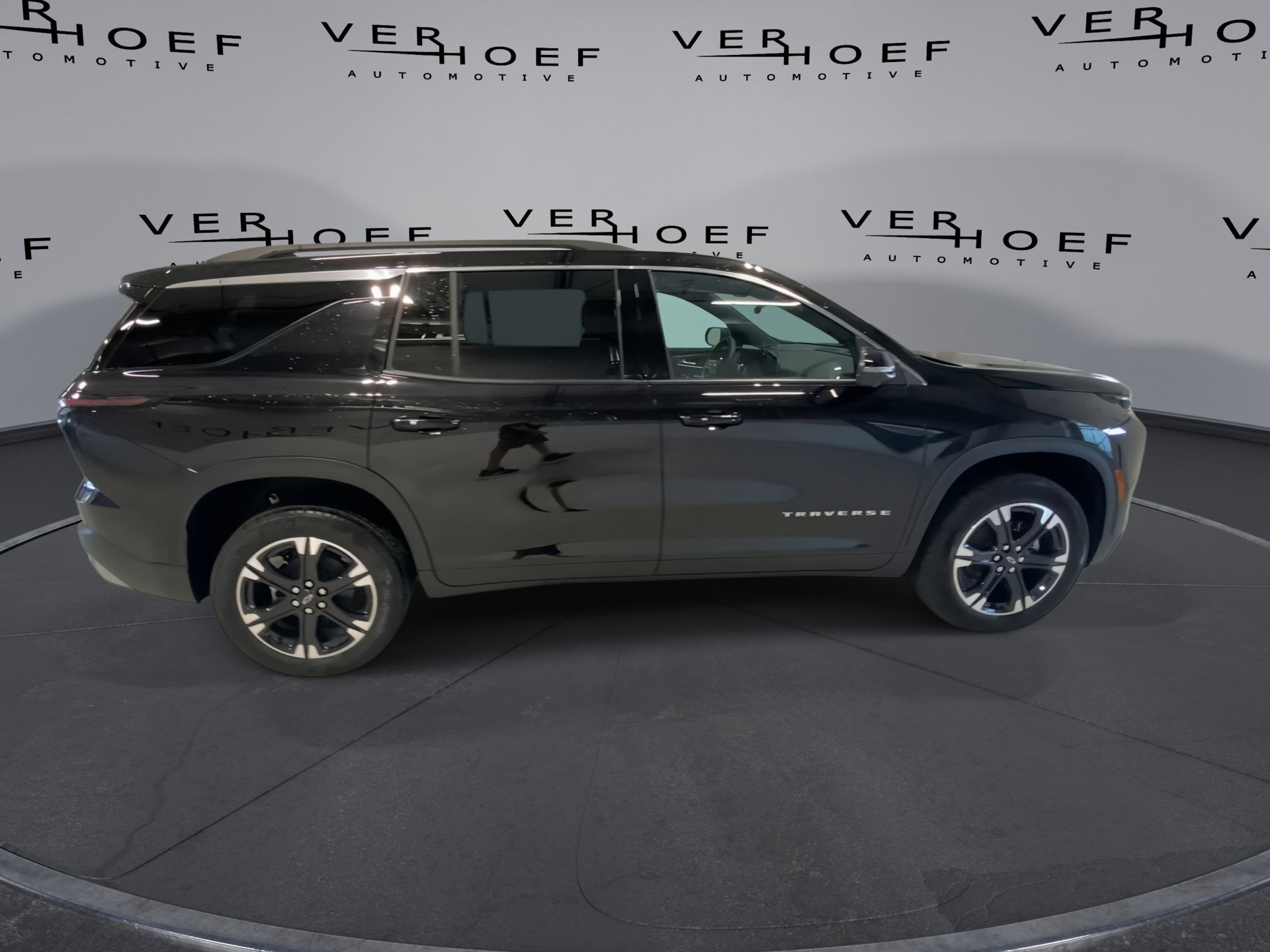 2027 Chevrolet Traverse LT - Photo 9