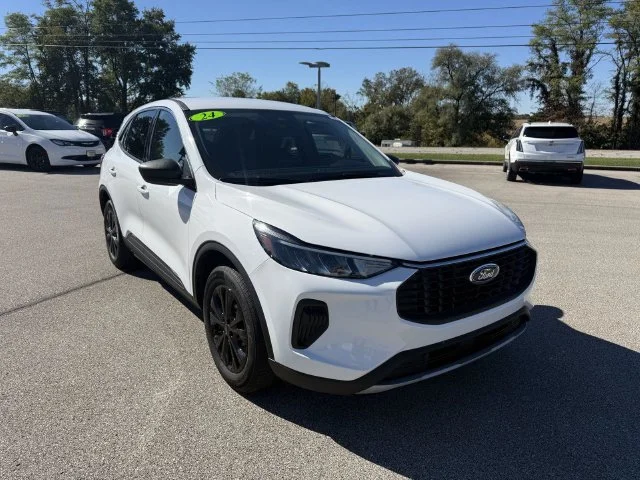 Used 2024 Ford Escape Active with VIN 1FMCU0GN3RUA25592 for sale in Salem, IN