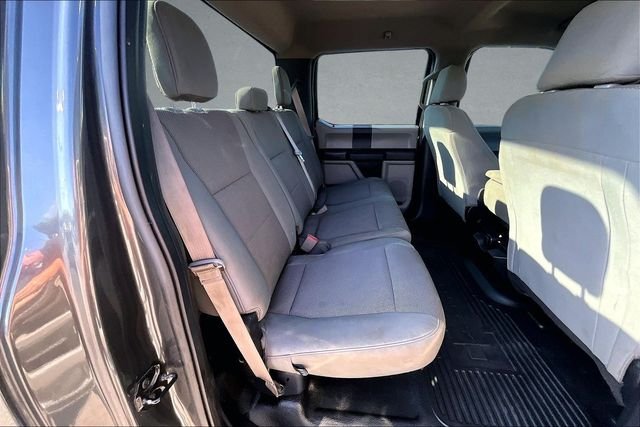 Used 2019 Magnetic Metallic Ford XL image 45