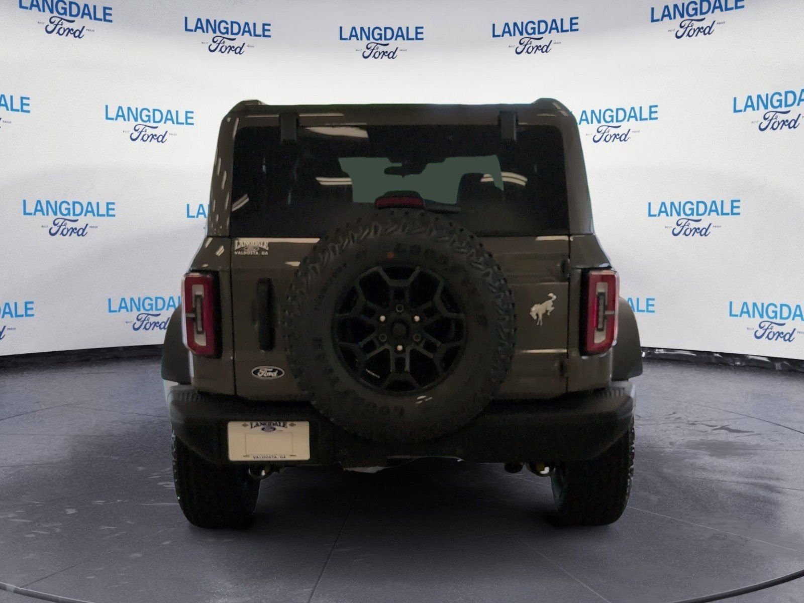 New 2026 Marsh Gray Ford Badlands image 7