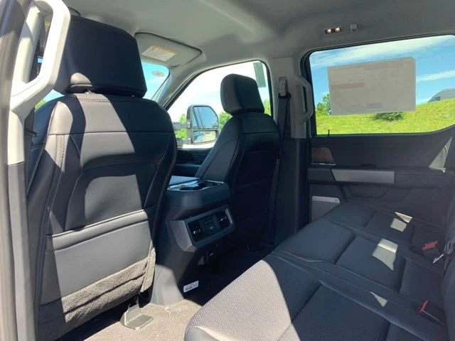 New 2026 White Ford F-250® Lariat® image 19