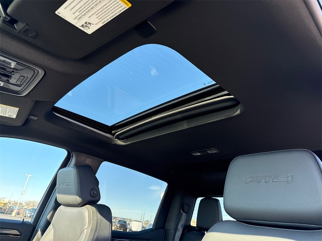 2026 GMC SIERRA - Image 27