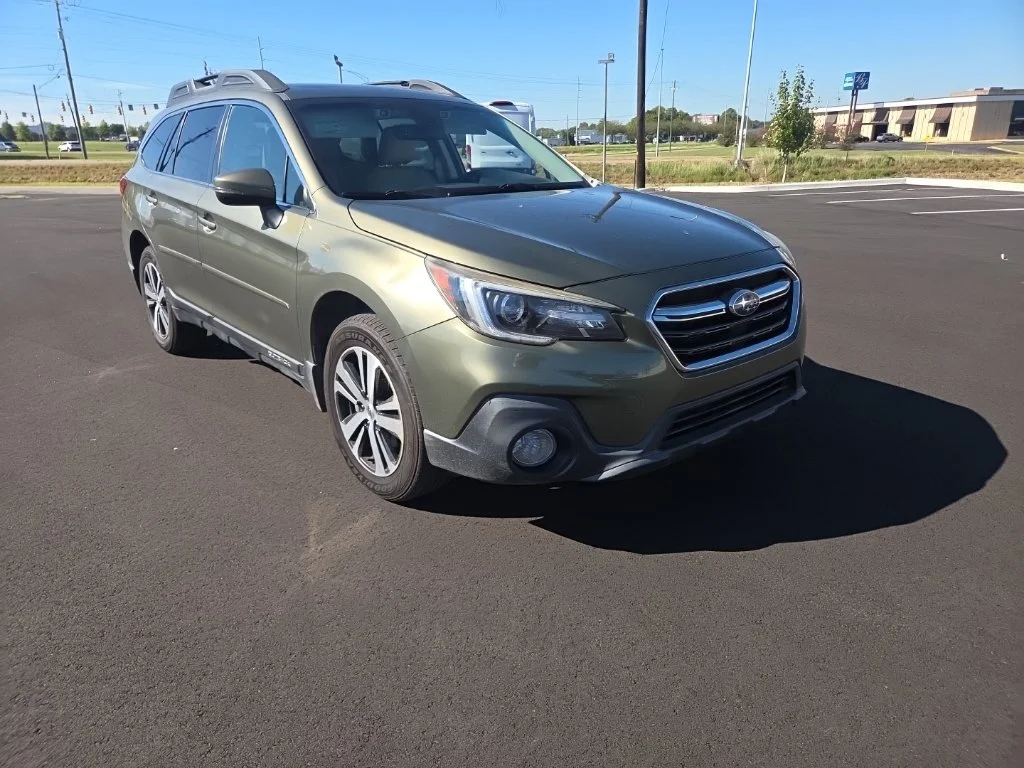 Used 2018 Green Subaru 2.5i image 21