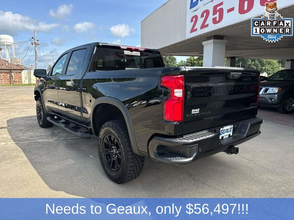 Used 2025 Black Chevrolet ZR2 image 23