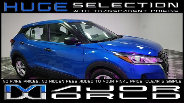 2025 Nissan KICKS PLAY Base