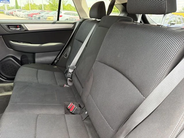 Used 2018 Blue Subaru 2.5i Premium image 22