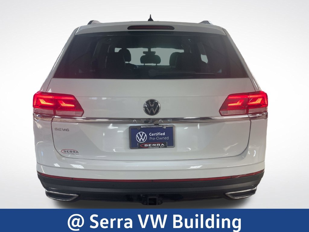 Certified Used 2023 White Volkswagen 3.6L V6 SE w/Technology image 4