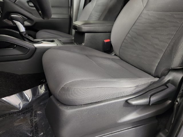 2023 Nissan Frontier S - Photo 12
