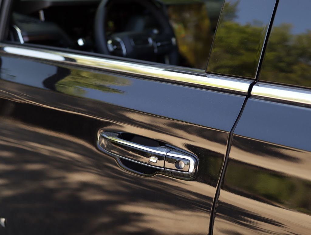 2026 GMC Yukon XL Denali - Photo 47