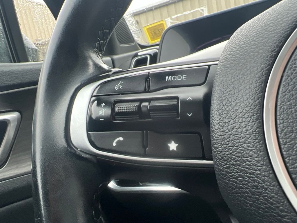 Used 2023 Black Kia X-Line image 16