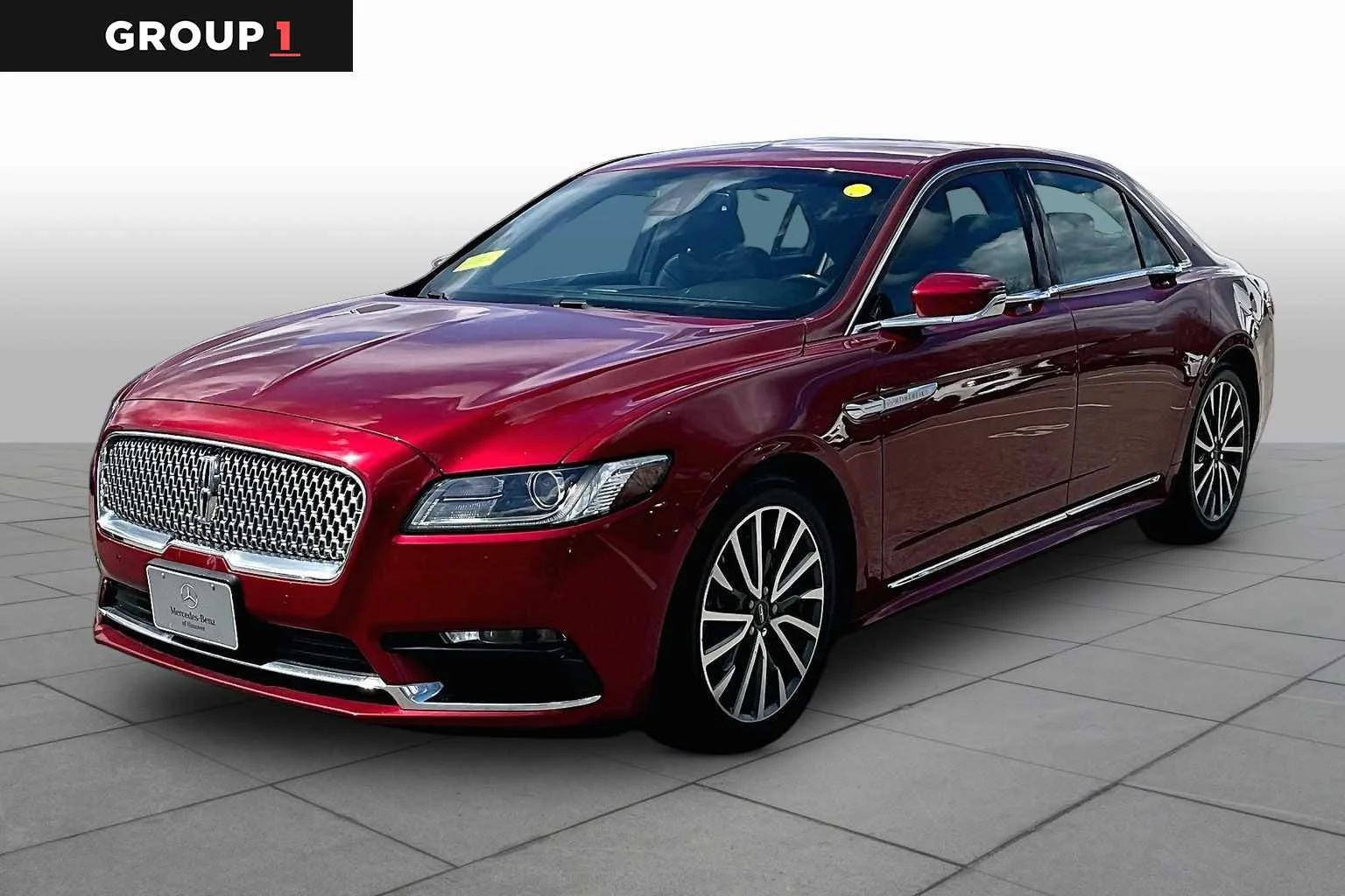 2017 Lincoln Continental Select AWD's photo