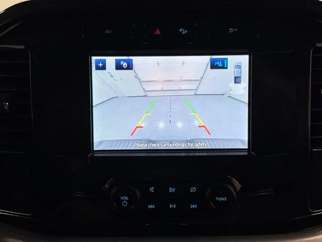 Used 2023 White Ford XL image 25