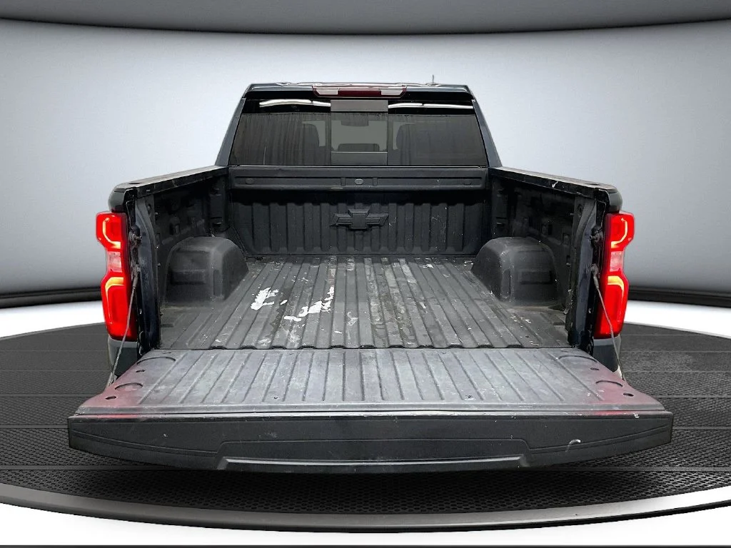 Used 2020 Gray Chevrolet LT Trail Boss image 7