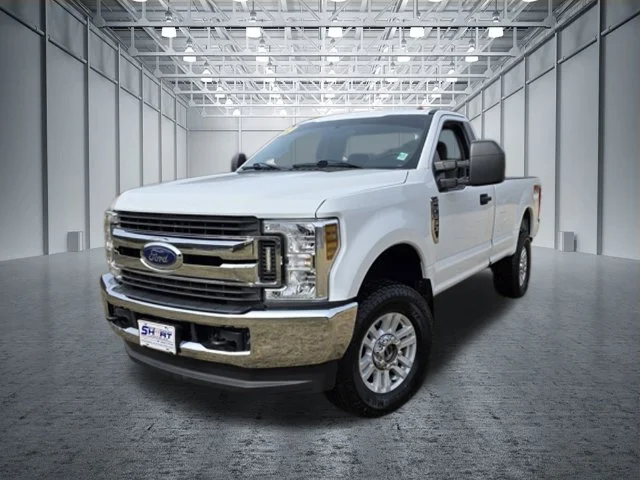 Used 2019 White Ford XL image 4