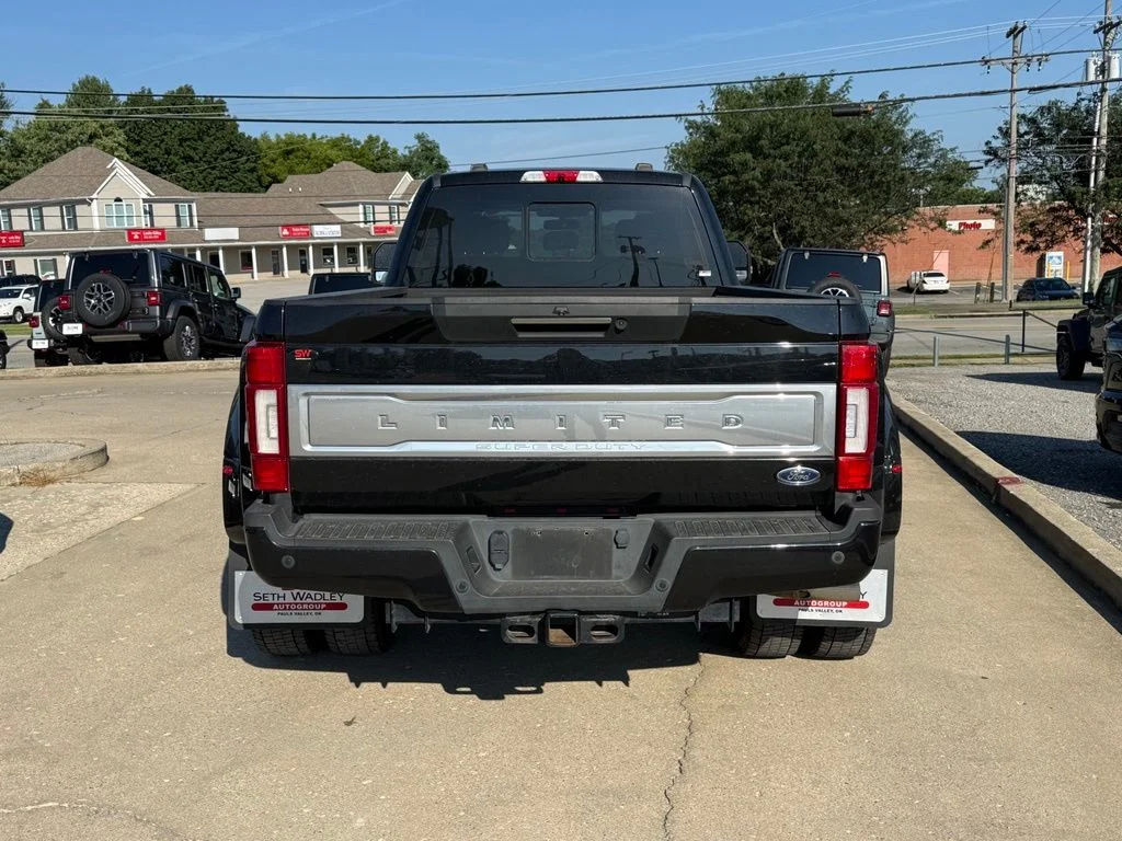 Used 2022 Black Ford Limited image 7
