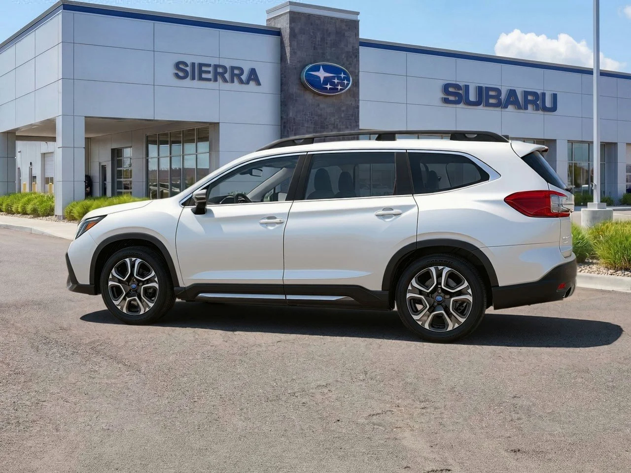 New 2026 CRYSTAL WHITE PEARL Subaru Limited 7-Passenger image 5
