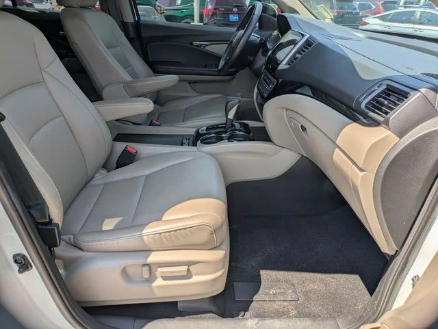 Used 2019  Honda RTL-E image 21