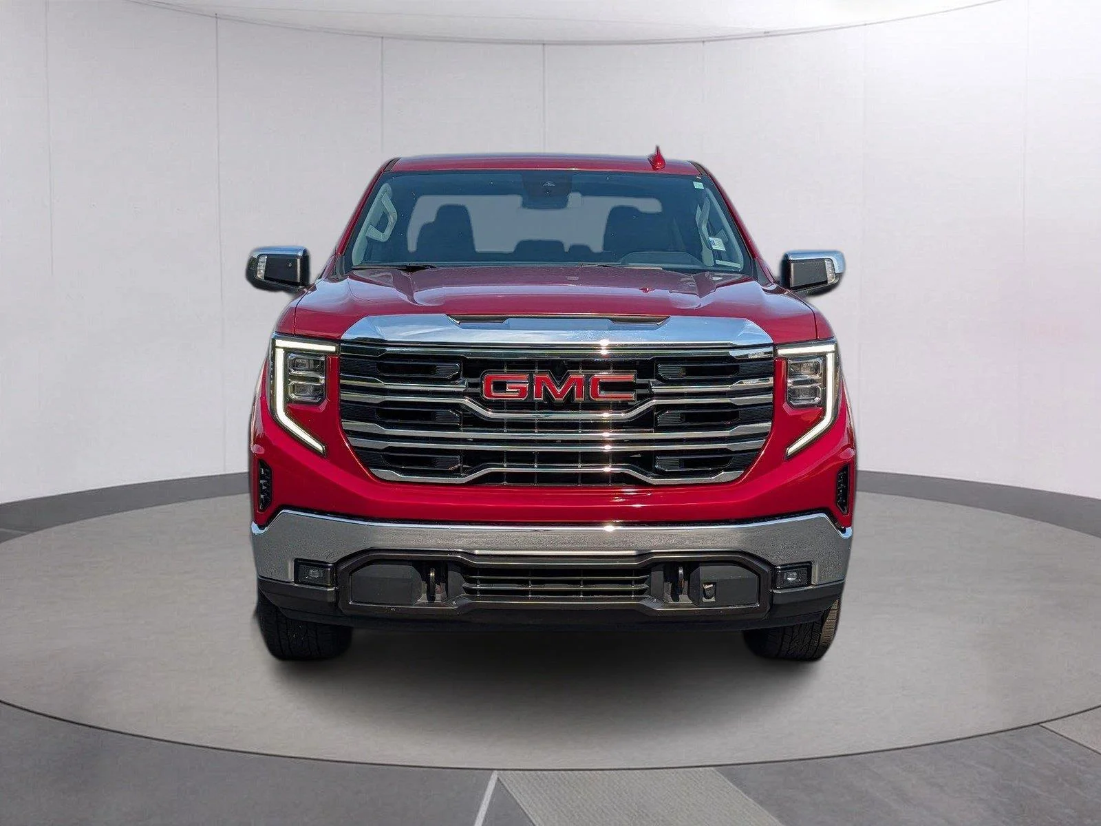 Used 2023 Volcanic Red Tintcoat GMC SLT image 9