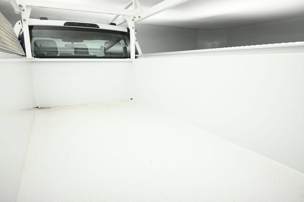 2026 Ford F-350 Super Duty Chassis Cab XL - Photo 20