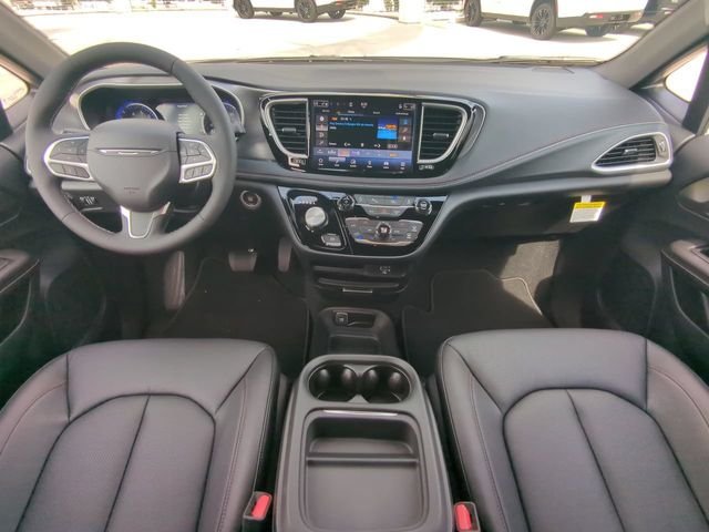 Photo 18