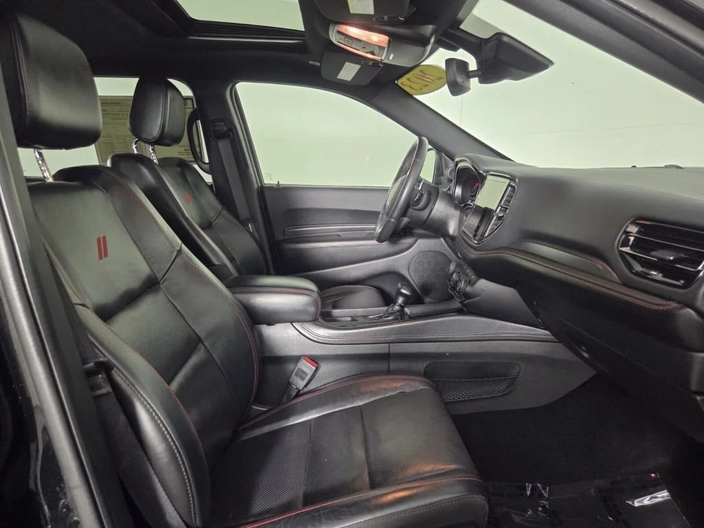Used 2023 DB Black Clearcoat Dodge R/T Plus image 32