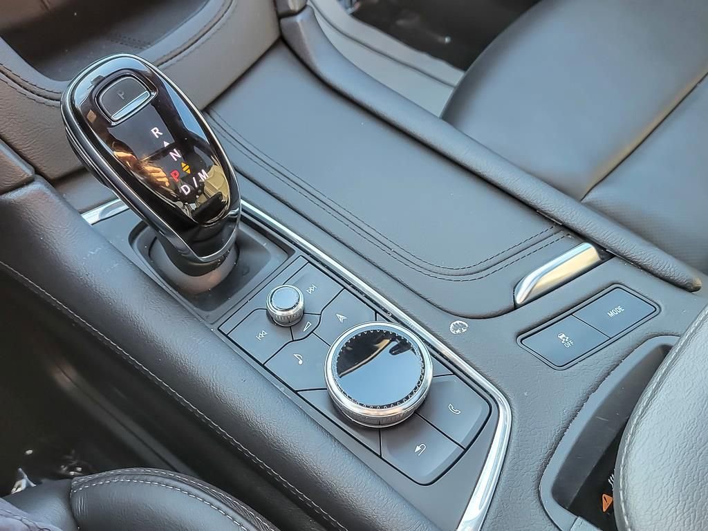 2025 CADILLAC XT6 - Image 18