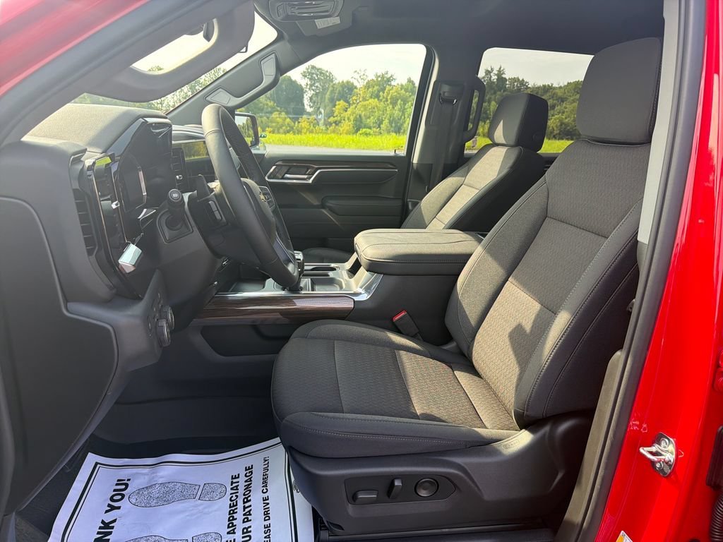 2026 Chevrolet Silverado 1500 LT - Photo 21
