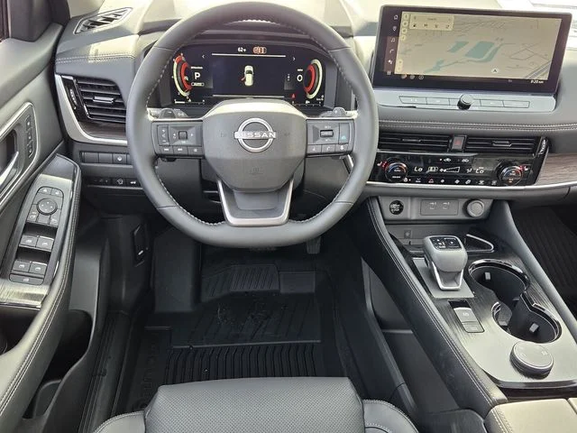 2026 Nissan Rogue Platinum - Photo 11